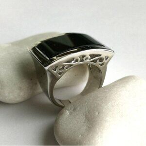 Silver rectangular Onyx Statement Ring NW